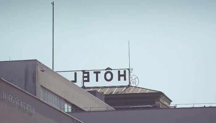 CCOO informa a la plantilla de ROOM MATE  sobre el acuerdo del ERTE