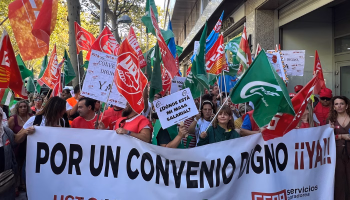 SUMAR registrará una pregunta parlamentaria sobre la situación insostenible de la plantilla de Paradores